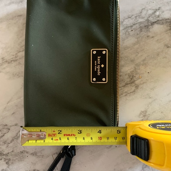 Like new green Kate Spade wristlet/wallet! $65 - Picture 6 of 7